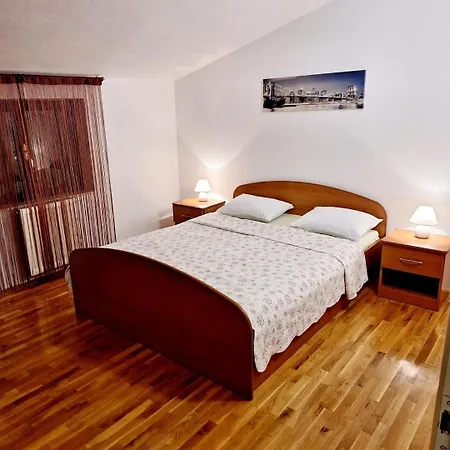 Apartament Damir